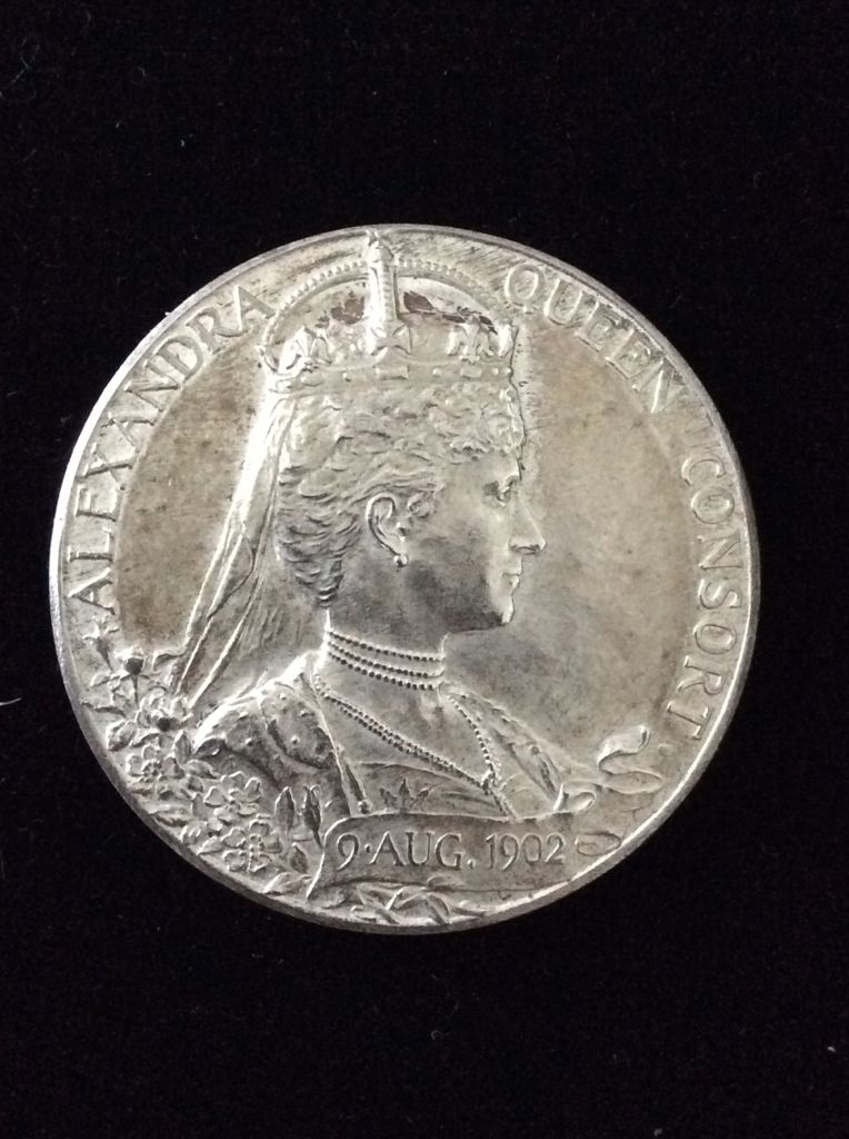 Small Edward VII Coronation Commemorative Medal  coin collectible - Main Image 2