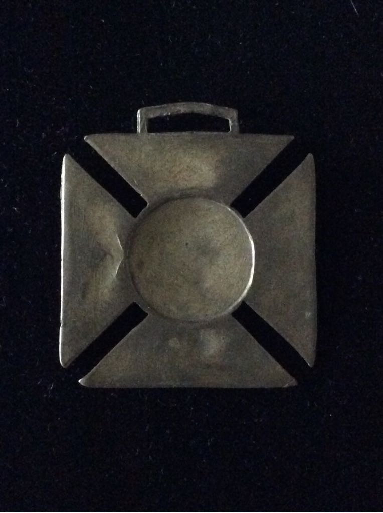 Queen Victoria Diamond Jubilee Cross Medal  coin collectible - Main Image 2