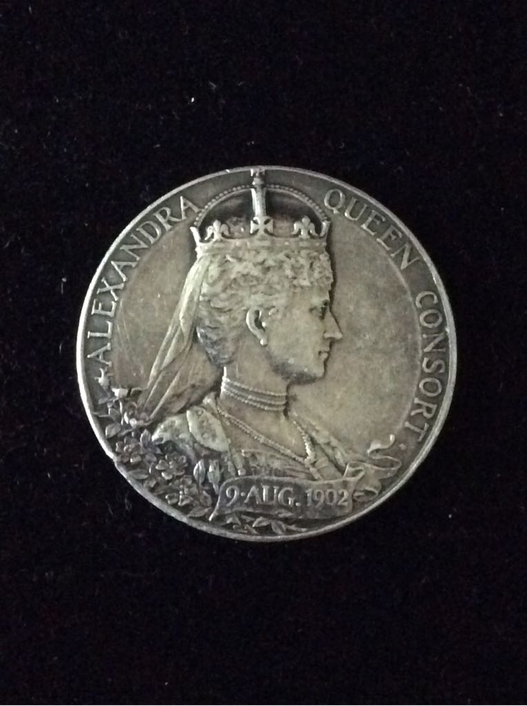 Small Edward VII Coronation Commemorative Medal  coin collectible - Main Image 2