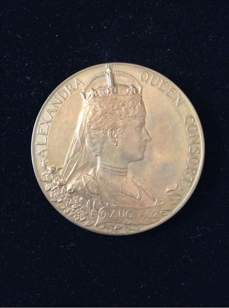 Large Edward VII Coronation Commemorative Medal  coin collectible - Main Image 2