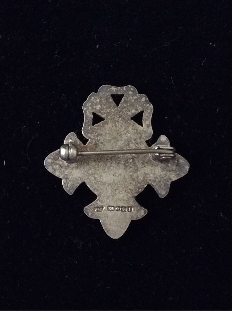 British Empire Silver Cross Brooch OBE  coin collectible - Main Image 2