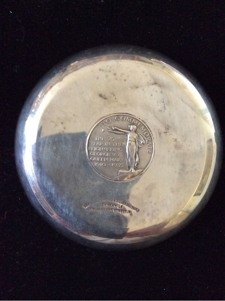 George V Commemorative Coin Dish  coin collectible - Main Image 2
