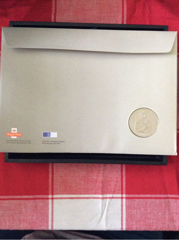 2007 Medal Cover - Arnold Machin - Celebrating Forty Years Of Stamp Design  coin collectible - Main Image 2