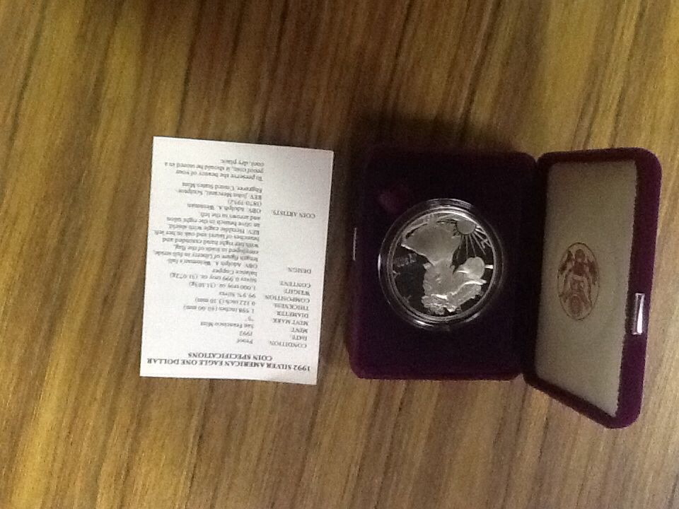The Queens Diamond Jubilee UK Gold Plated Silver Proof Coin