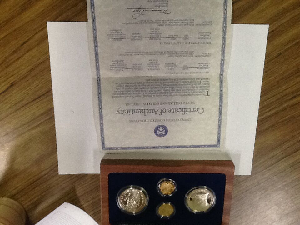 1987 United States Constitution Coins Proof And Uncirculated  coin collectible - Main Image 2