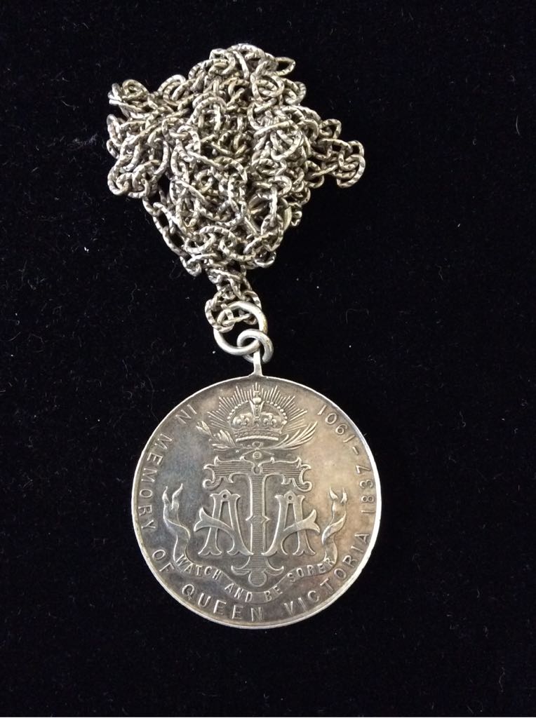ATA Army Temperance Assoc. Medal - Memory Of Queen Victoria 1837 - 1901  coin collectible - Main Image 2