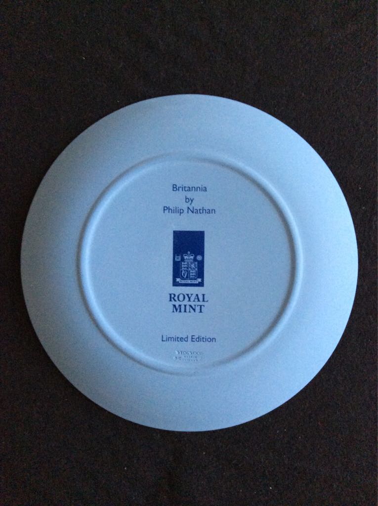 Wedgewood Blue Jasper Britannia Plate  coin collectible - Main Image 2