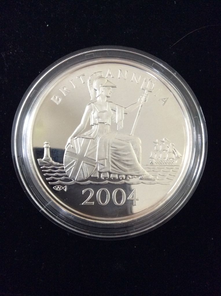 Britannia - Tandem Voyage QE2And QM2  coin collectible - Main Image 2