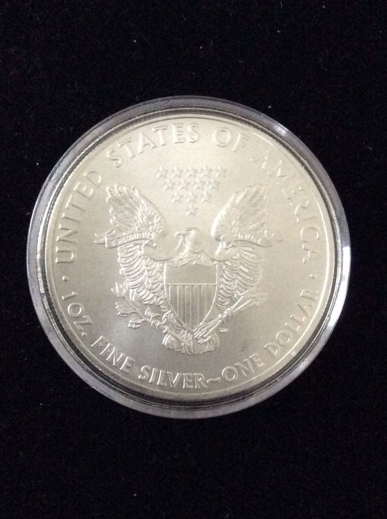 US Eagle Silver Bullion Colorised RMS Titanic ’Under Construction’  coin collectible - Main Image 2