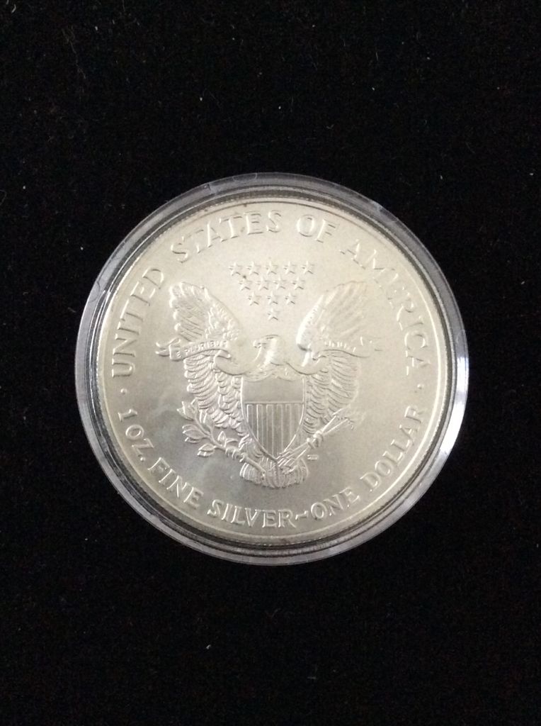 US Eagle Silver Bullion Colorised RMS Titanic ’Icebergs’  coin collectible - Main Image 2