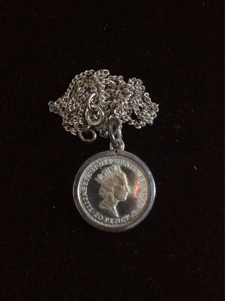 Britannia 20p Proof Pendant  coin collectible - Main Image 2