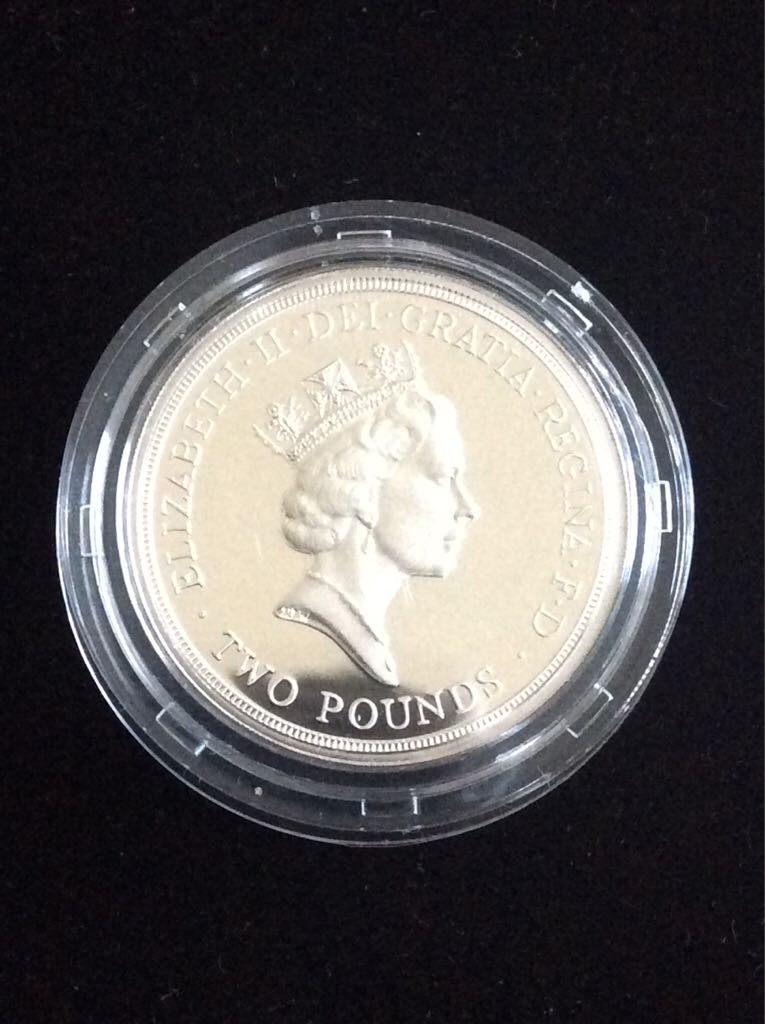 300th Anniversary Of The Bank Of England £2 Silver Proof coin collectible - Main Image 2