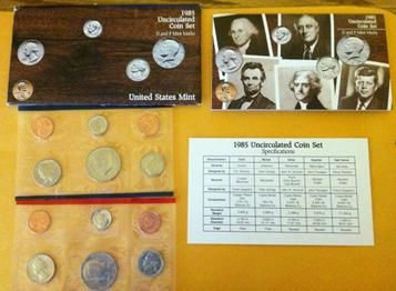Uncirculated Coin Mint Set  coin collectible - Main Image 2