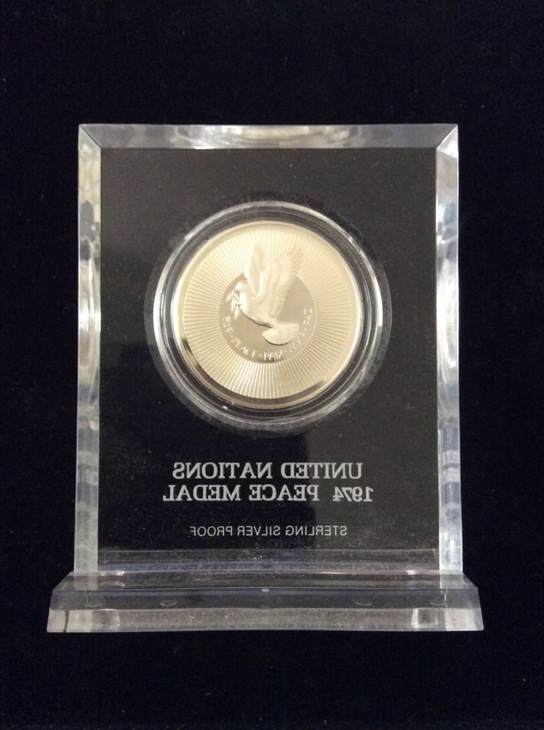 United Nations Medal - Peace  coin collectible - Main Image 2