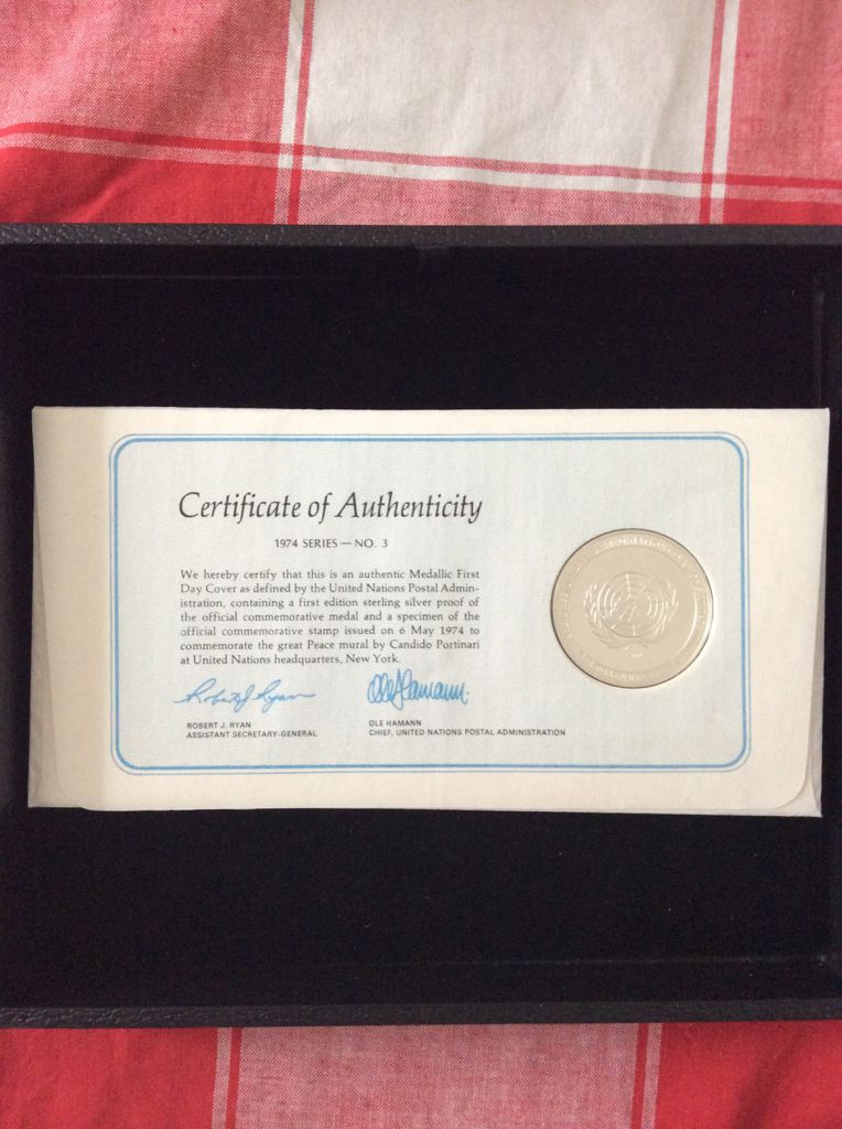 United Nations Medal - Brotherhood And Understanding Among Men  coin collectible - Main Image 2