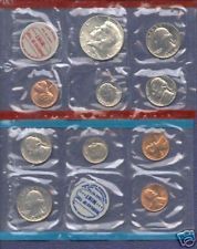 1970 Uncirculated Coin Set P,s & D,s  coin collectible - Main Image 2
