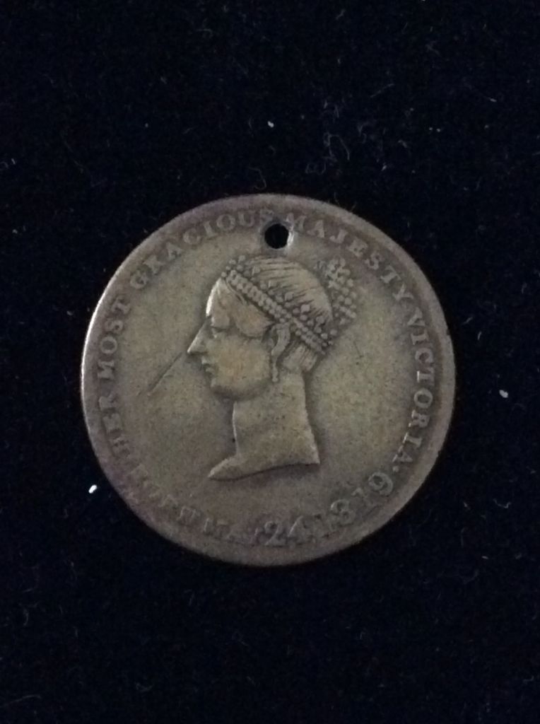 Queen Victoria Ascended And Crowned Medal  coin collectible - Main Image 2