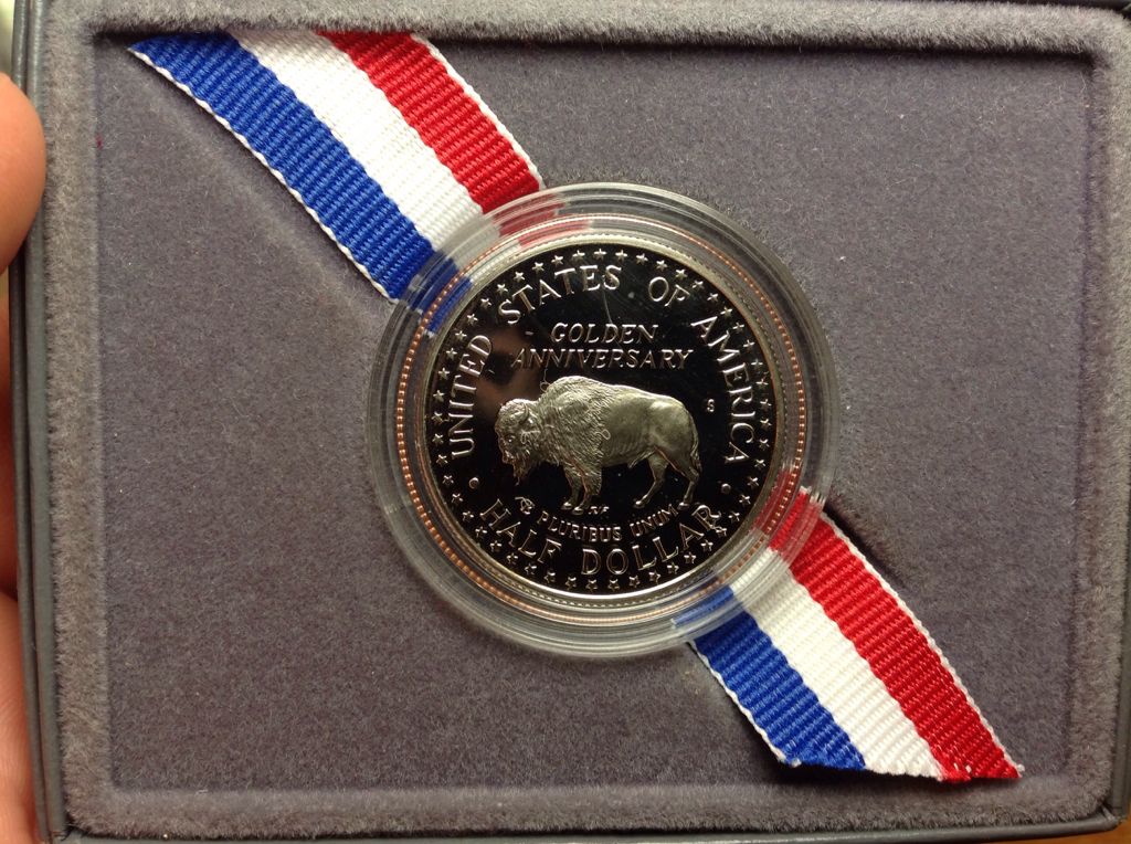 Mount Rushmore Commemorative Half Dollar   coin collectible - Main Image 2