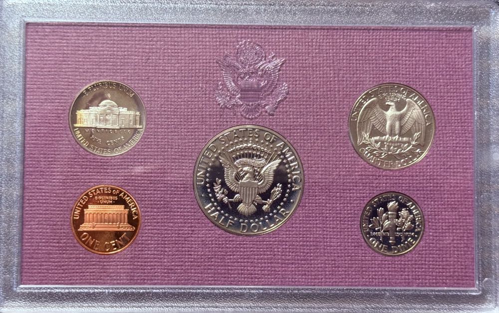 Standard 1989-S US Mint Proof Set  coin collectible - Main Image 3