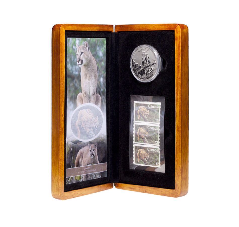 Danbury Mint Jubilee Coat Of Arms And Jasperware Cameo