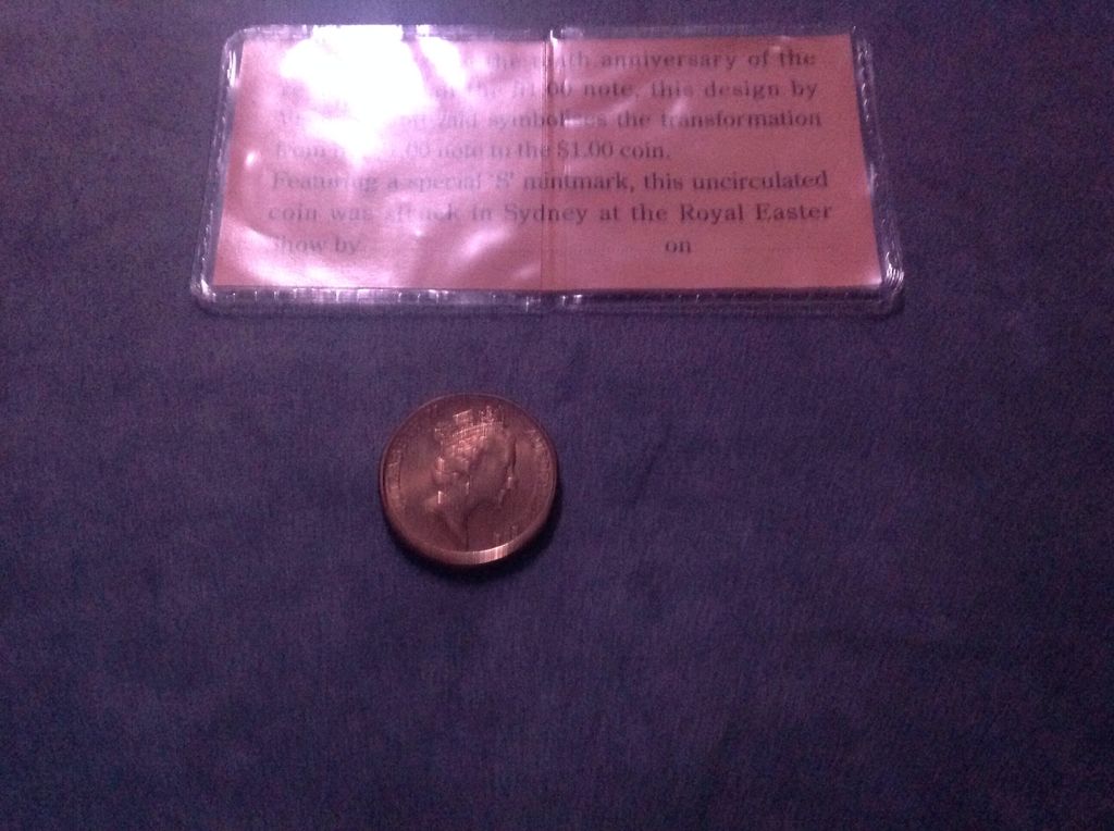 1994 Australian $1 S  coin collectible - Main Image 2