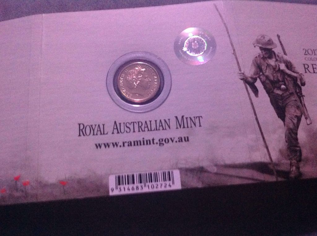 2012 Remembrance Day $2  coin collectible - Main Image 2