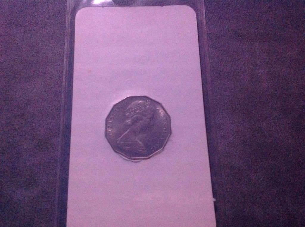 1982 50c  coin collectible - Main Image 2