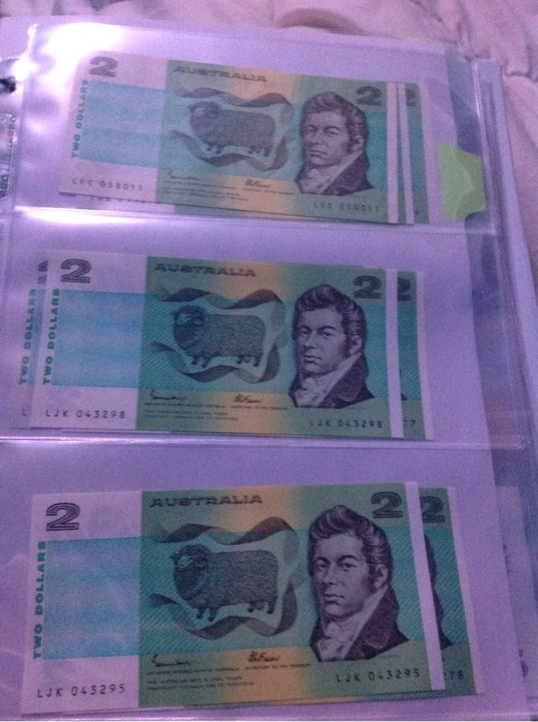 $2 Australian Note Page 4  coin collectible - Main Image 1
