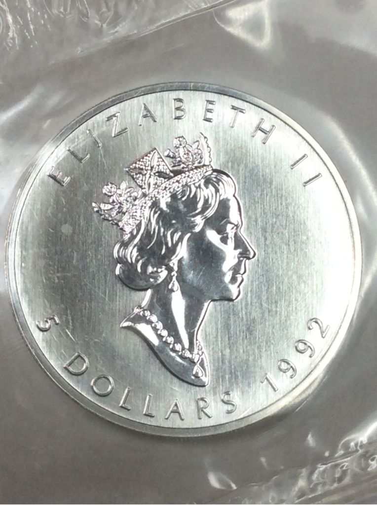Silver Canadian Maple Leaf 110  coin collectible - Main Image 2