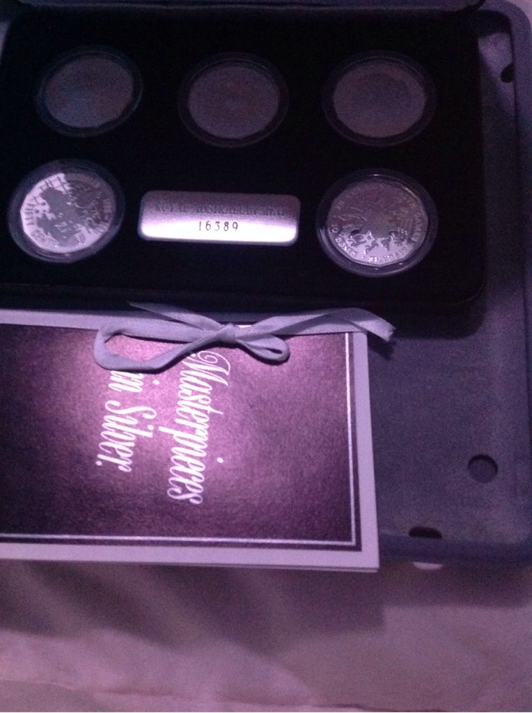 A Royal Engagement, The Royal Wedding Set