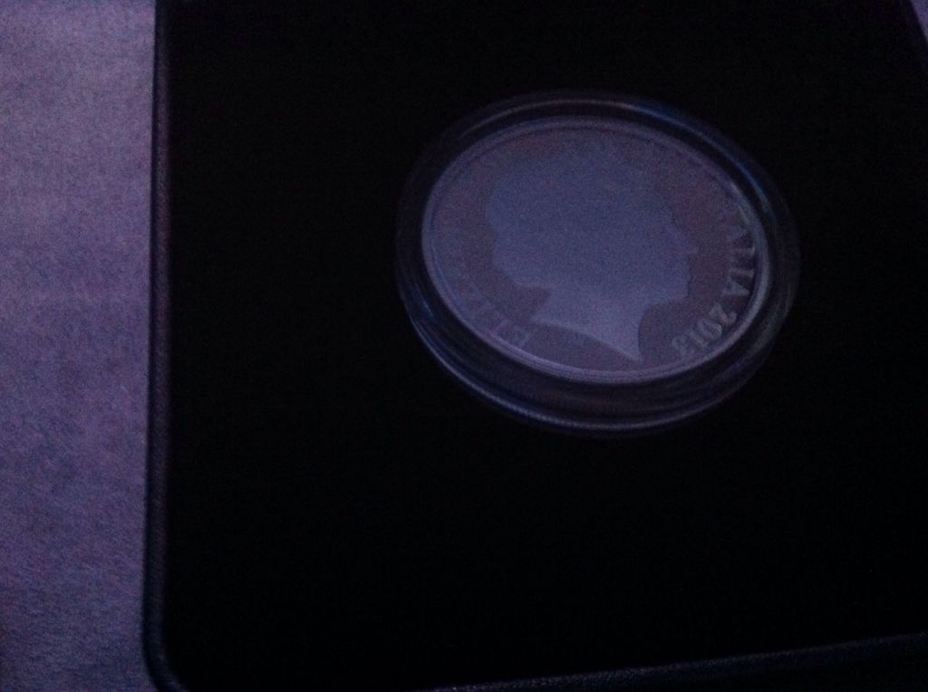 2013 Kangaroo $1  coin collectible - Main Image 2