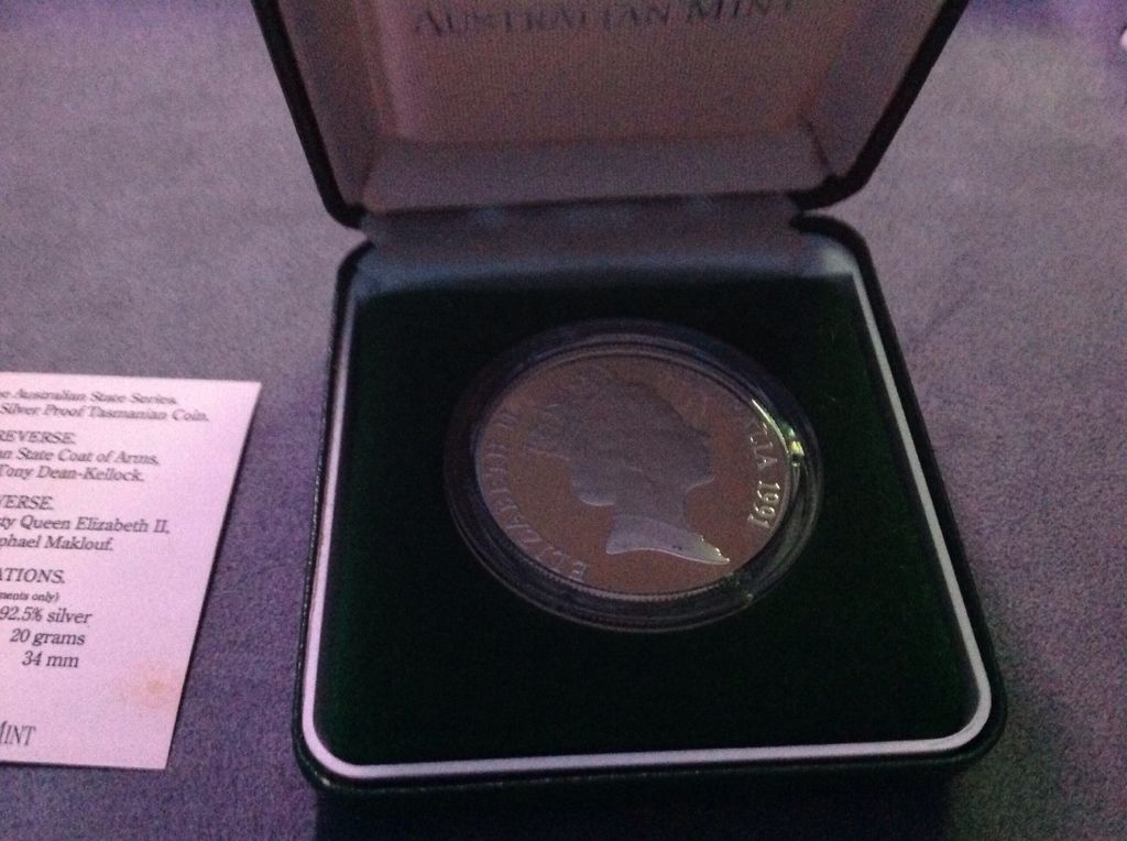 1991 $10 Tasmania  coin collectible - Main Image 2