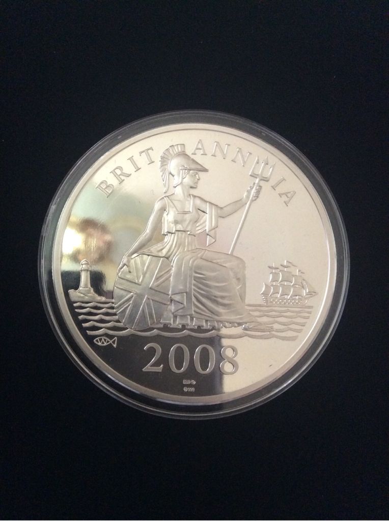 Britannia - The Elizabeth I Diamond & Ruby Pave Set  coin collectible - Main Image 2