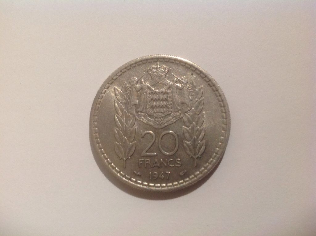 Britannia £2 Silver Bullion Gold Silhouette