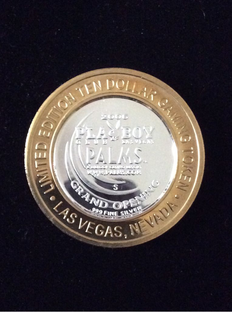 Playboy 2006 $10 Palms Casino Resort Gaming Token  coin collectible - Main Image 2