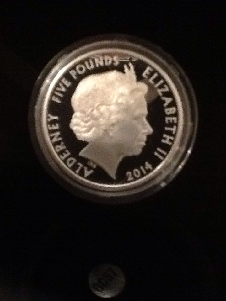 Five Pound  coin collectible - Main Image 2