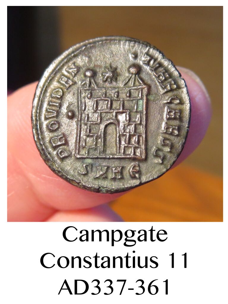AE3 Campgate of Constantius 11  coin collectible - Main Image 2