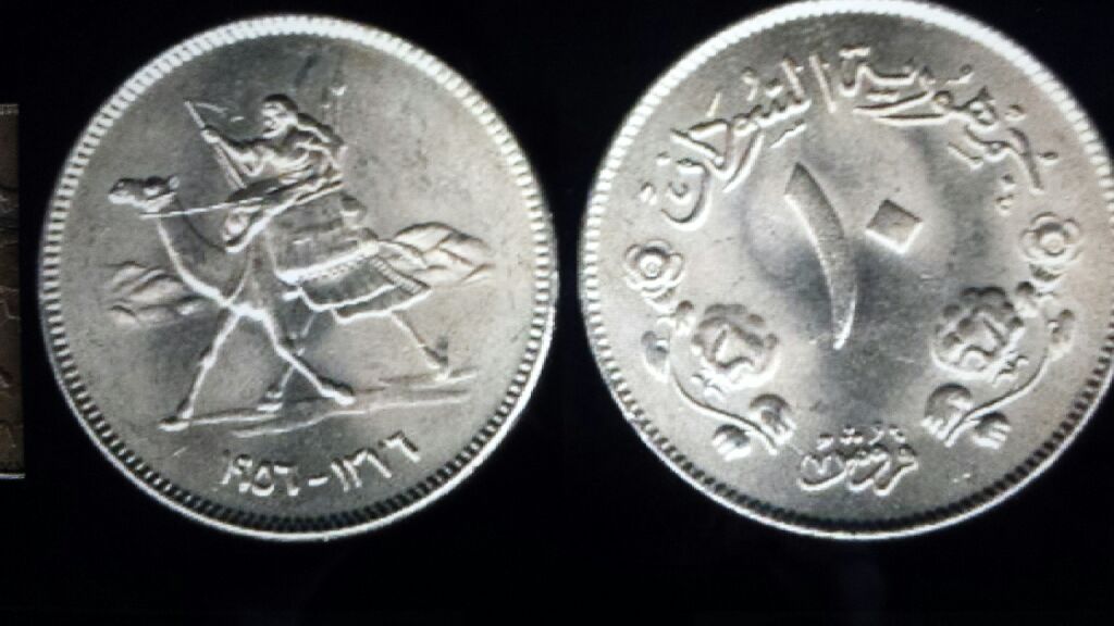 Queen Elizabeth II Golden Wedding Anniversary £5 Silver Proof