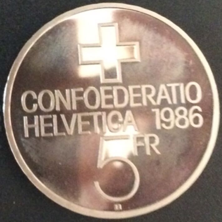 2014 $5 Lest We Forget Silver Proof Triangular Coin