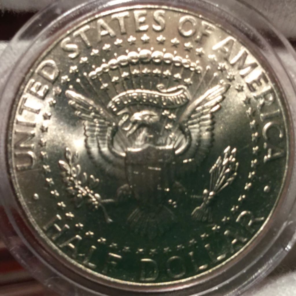 2001  coin collectible - Main Image 2