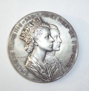 Britannia - Queen’s Visit To France  coin collectible - Main Image 2