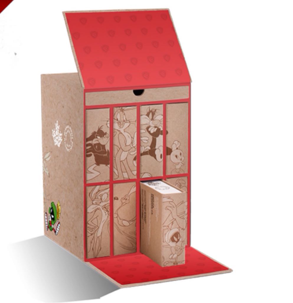 ZZ-Looney Tunes: What’s Up Doc?  coin collectible - Main Image 2