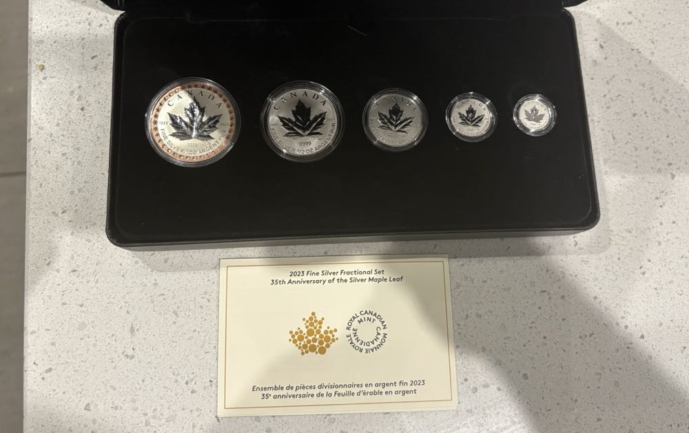 2012 Dragons Of Legends 5oz  coin collectible - Main Image 3