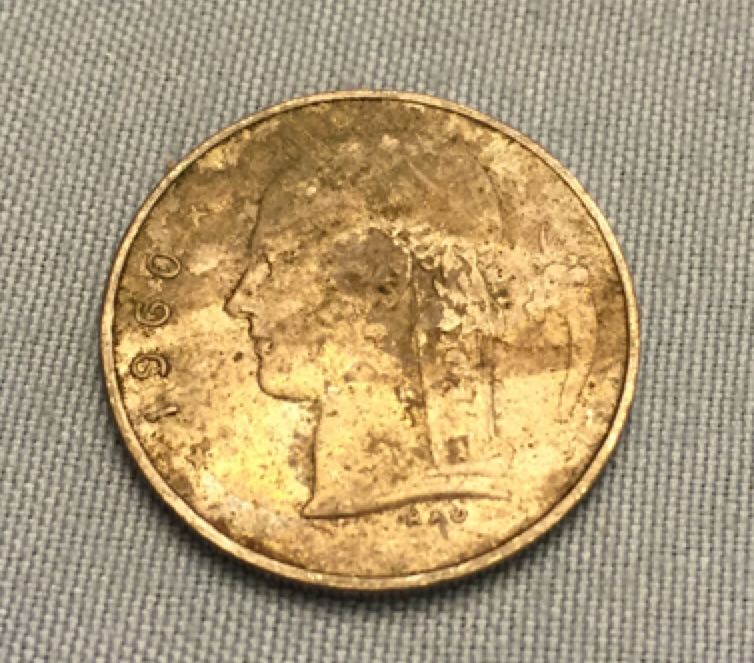 Volcano Vesuvius = Pompeii