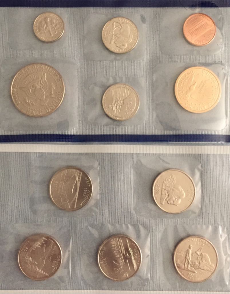 2005 P Uncirculated Coin Set  coin collectible - Main Image 2