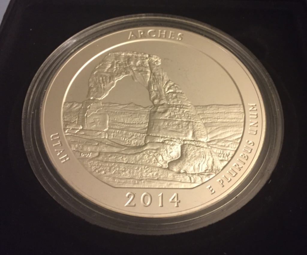 2014 Arches Silver Quarter  coin collectible - Main Image 2