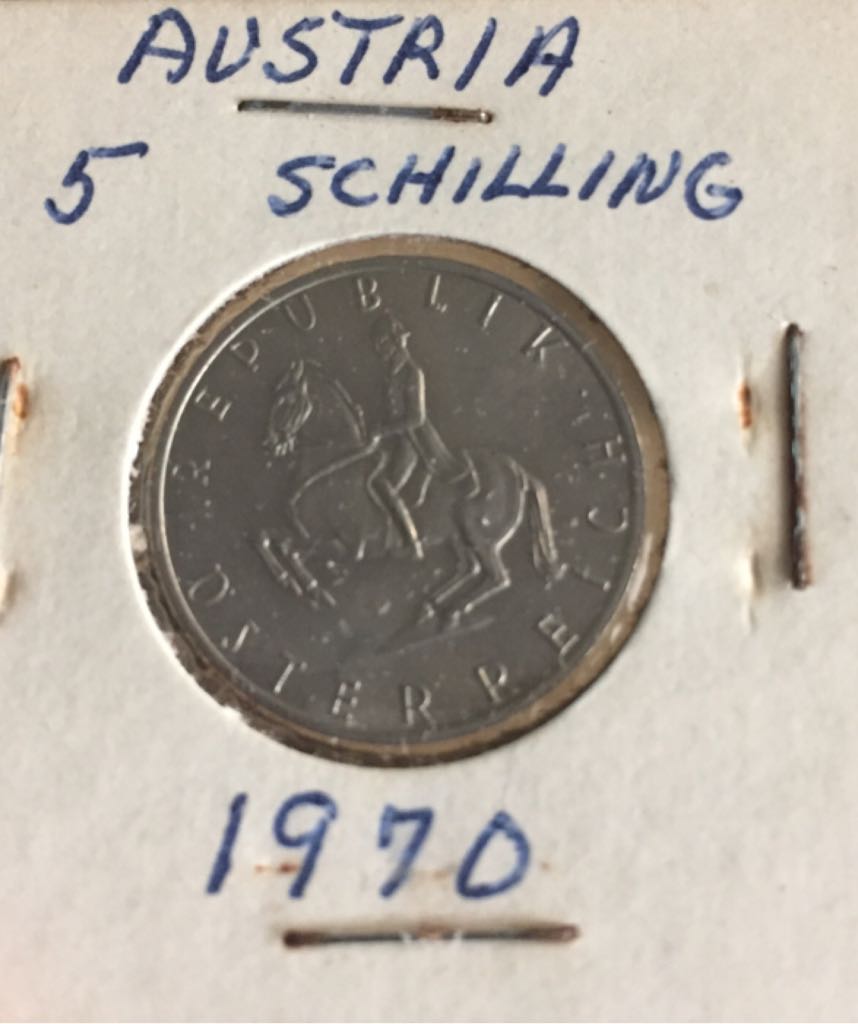 Canada Maple Leaf Wood Bison