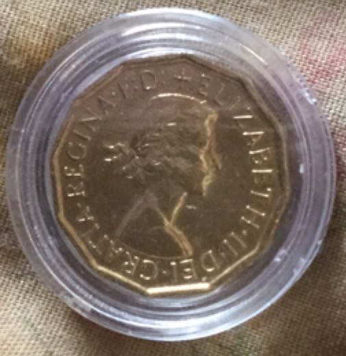 Elizabeth II: Threepence  coin collectible - Main Image 2
