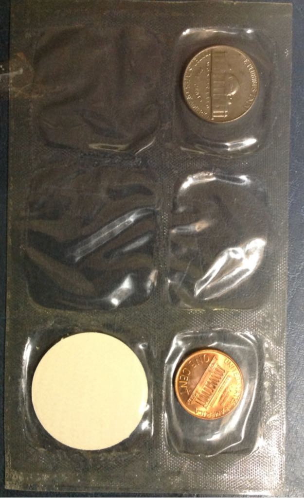 Uncirculated Coins Of The San Francisco Mint  coin collectible - Main Image 2