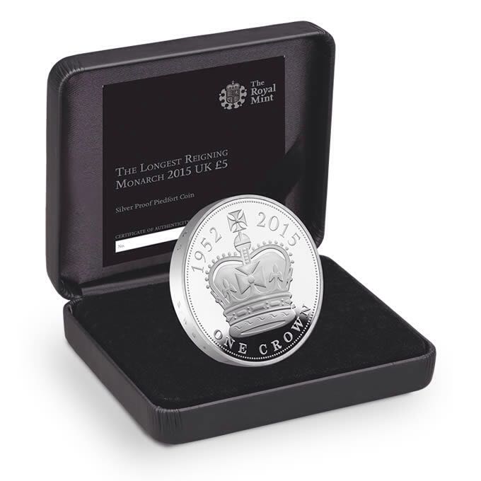 The Longest Reigning Monarch Piedfort   coin collectible - Main Image 2
